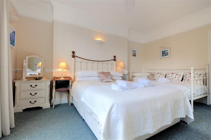 The Portland Suite, Lyme Regis