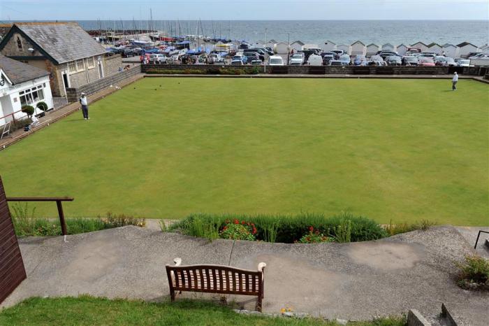 8 Bowling Green Chalets, Lyme Regis