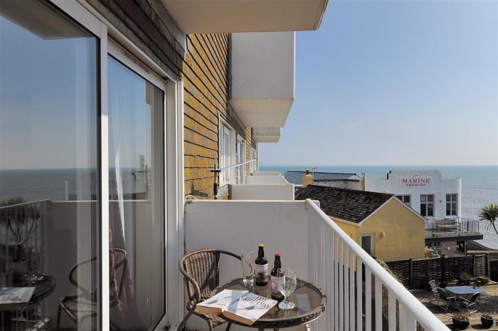 4 Bay View Court, Lyme Regis, Dorset