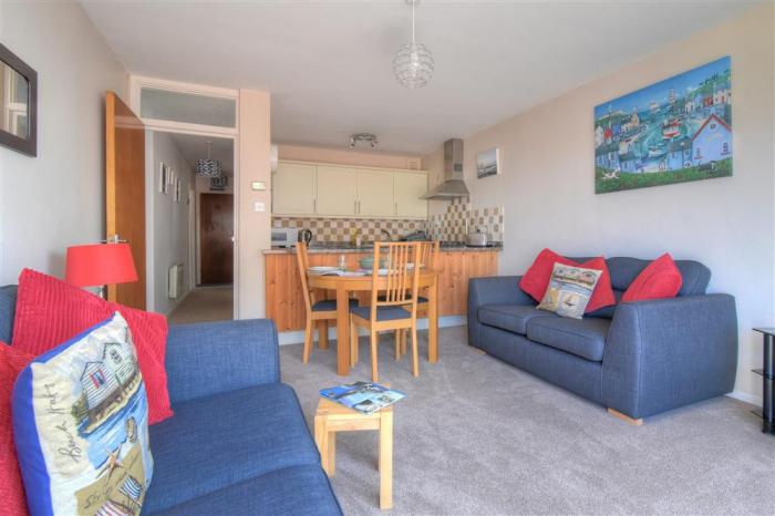 4 Bay View Court, Lyme Regis