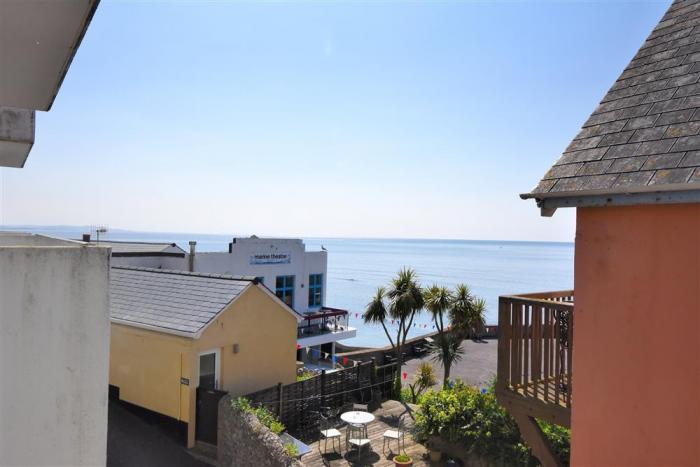 4 Bay View Court, Lyme Regis