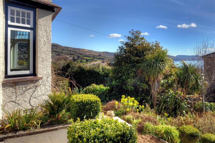 The Apartment at Queen Anne's Lodge, Lyme Regis