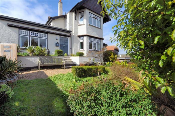 The Apartment at Queen Anne's Lodge, Lyme Regis