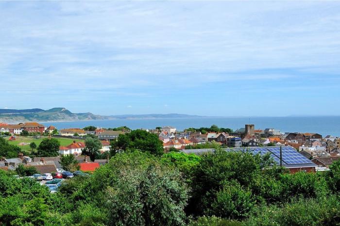 Kelly Bray, Lyme Regis