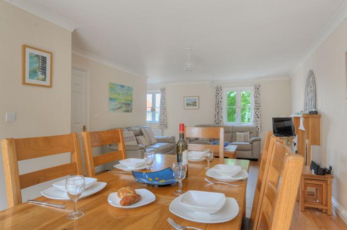 1 Woodroffe Meadow, Lyme Regis