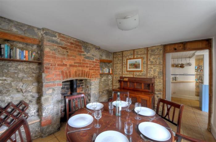 Rona Cottage, Lyme Regis