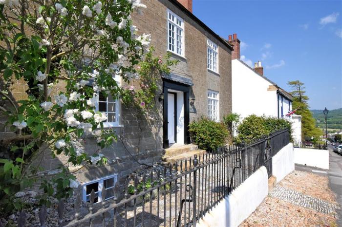 Stone House, Charmouth