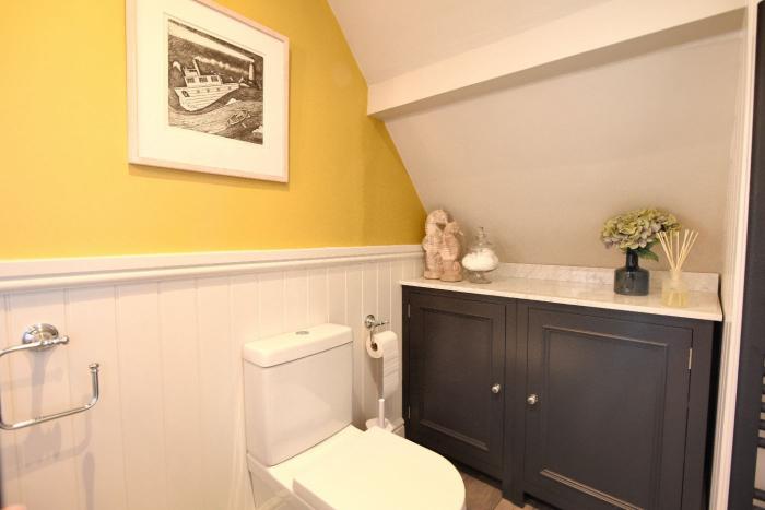 Hernelee Cottage, Lyme Regis