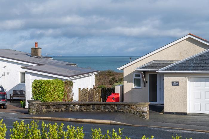 Cartref, Benllech