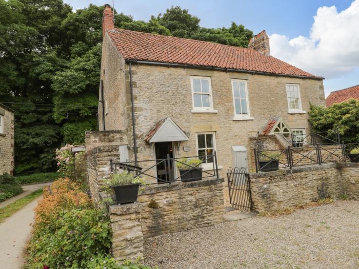 Snowdrop Cottage, Brompton-By-Sawdon