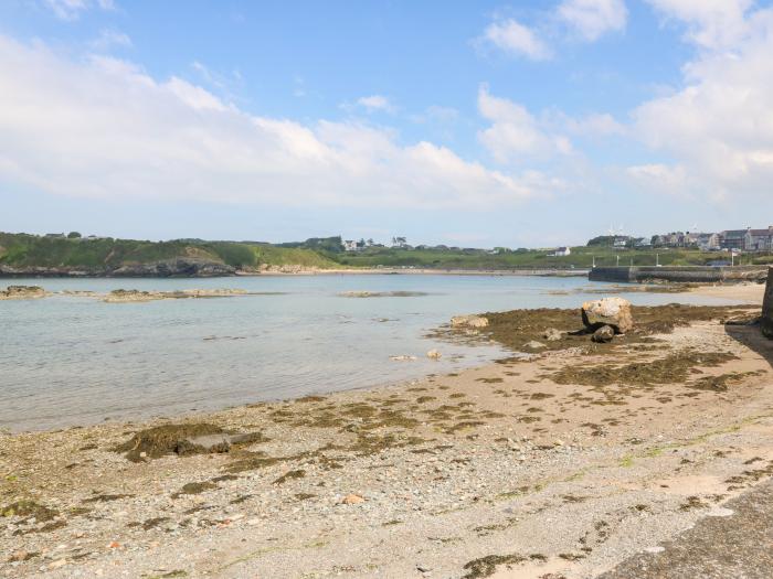 Gorphwysfa, Cemaes Bay