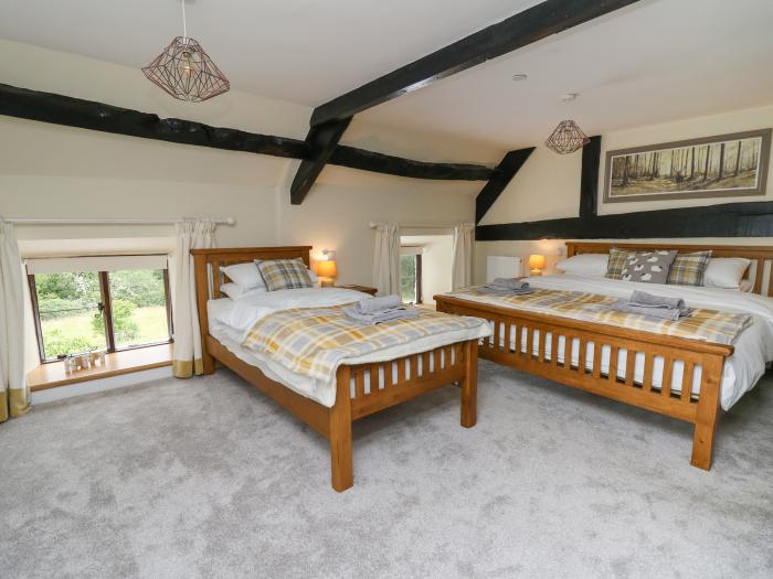 Penarth, Cregrina, near Builth Wells, Powys, in Wales. Hot tub. Smart TV. Woodburning stove. Parking