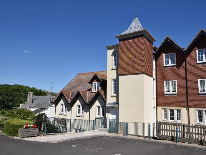 1 Buckfields, Lyme Regis