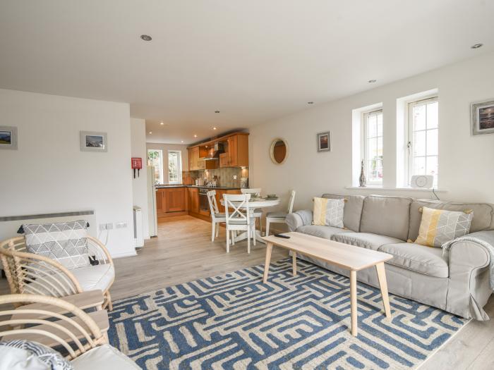 1 Buckfields, Lyme Regis