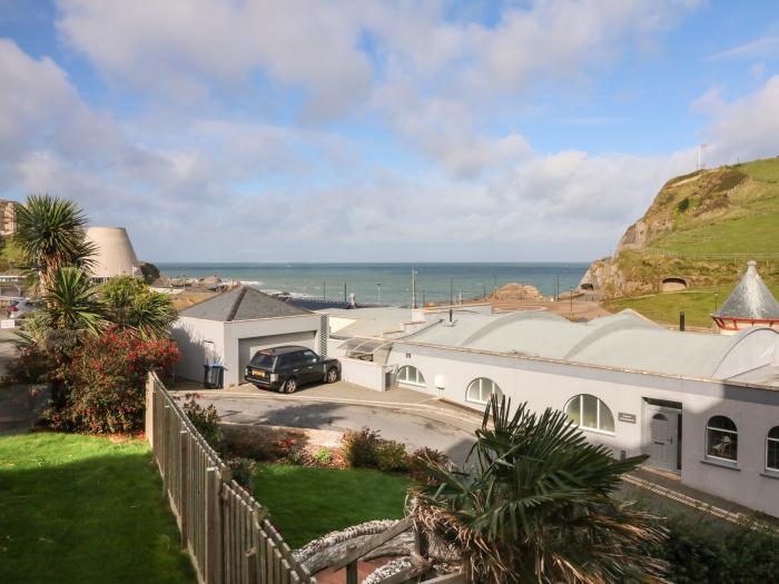 11 Cove View Apartments, Ilfracombe