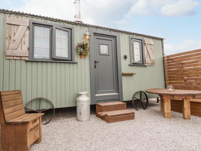 Heather Hut at Copy House Hideaway, Earby