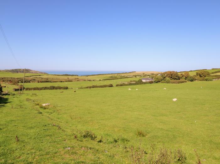 Posh Pod, Cemaes Bay