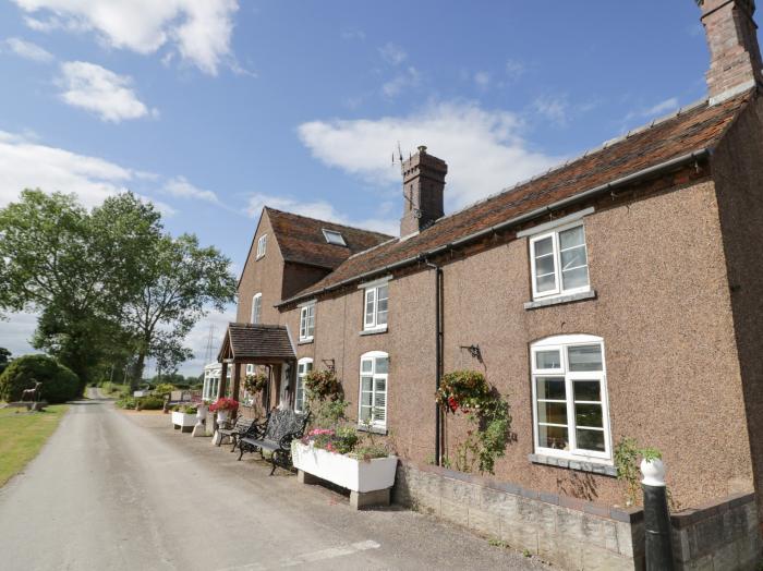 Far Coley Farm and Kilnhurst Log Cabin, Great Haywood