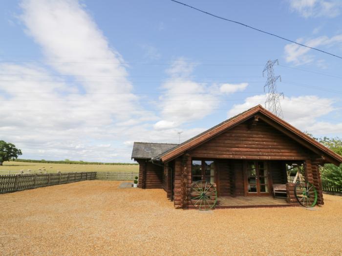 Far Coley Farm and Kilnhurst Log Cabin, Great Haywood