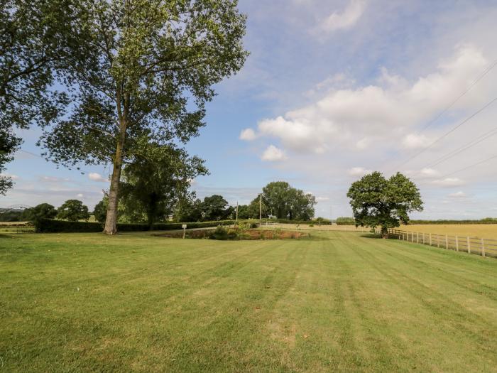 Far Coley Farm and Kilnhurst Log Cabin, Great Haywood