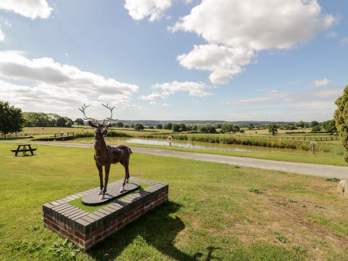 Far Coley Farm and Kilnhurst Log Cabin, Great Haywood