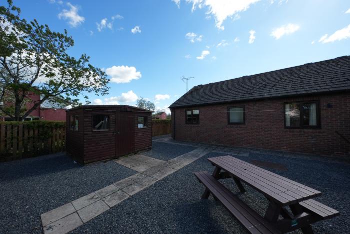 21 Eamont Park, Penrith, Cumbria. 2 bedrooms. Pet-free. Off-road parking. Close to the Lake District