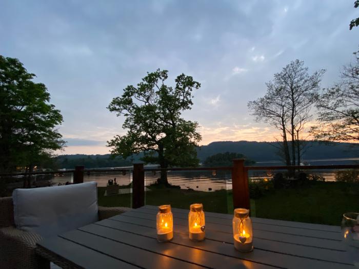 Loubi's Lakeside Lodge, Bowness-On-Windermere