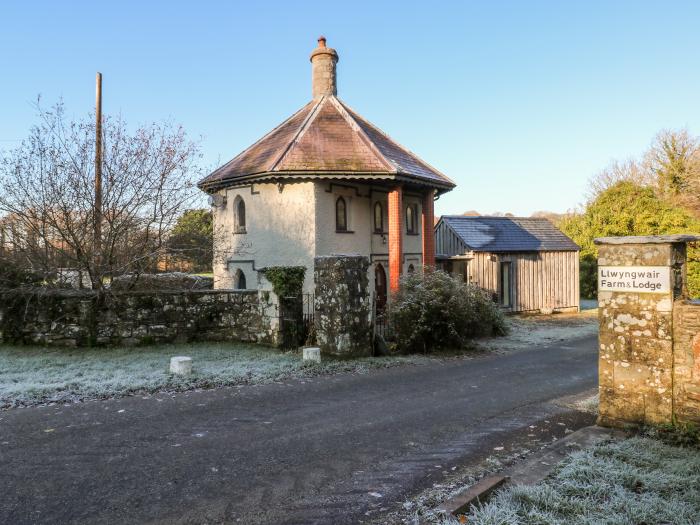 Llwyngwair Lodge, Newport, Pembrokeshire