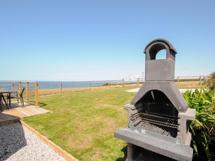 Lundy View Chalet, Widemouth Bay, Cornwall. Single-storey. Detached. Superb sea views. Pet-friendly.