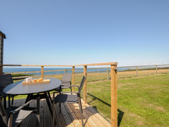 Lundy View Chalet, Widemouth Bay, Cornwall. Single-storey. Detached. Superb sea views. Pet-friendly.