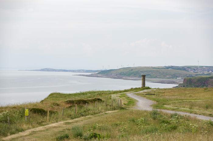 18 Irish Street Whitehaven, Cumbria. Near National Park. Smart TV. Grade-II listed. Enclosed garden.