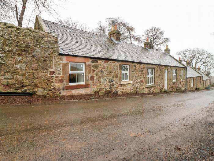 2 Bed Cottage, Haddington, East Lothian. Rural location. Off-road parking. Woodburning stove. 1 pet.