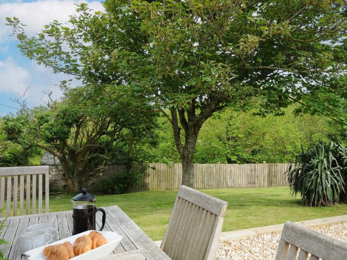 Carvannel Cottages, Portreath, Cornwall. Three bedrooms. Pet-friendly. Enclosed garden with hot tub.