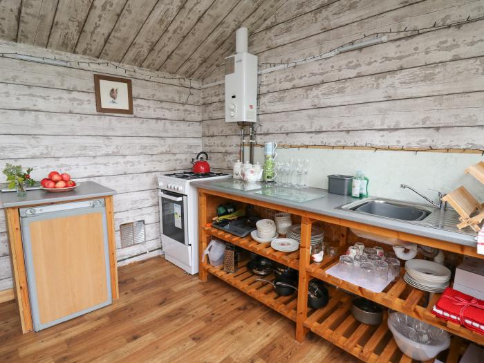 Brown Hare Shepherds Hut, Llangorse