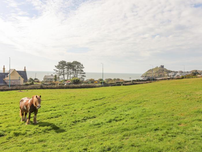 Awelfryn, Criccieth