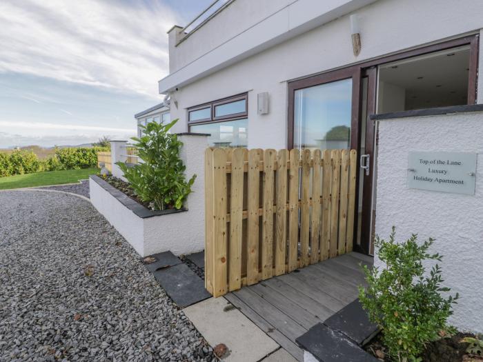 Top Of The Lane Luxury Holiday Apartment, Benllech