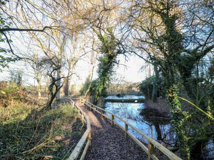 Cotton Mill Cottage, Cuckney, Nottinghamshire, pet-friendly, ground-floor apartment, family-friendly