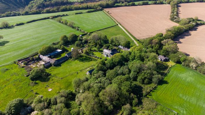 Henllys Lodge, Newport, Pembrokeshire