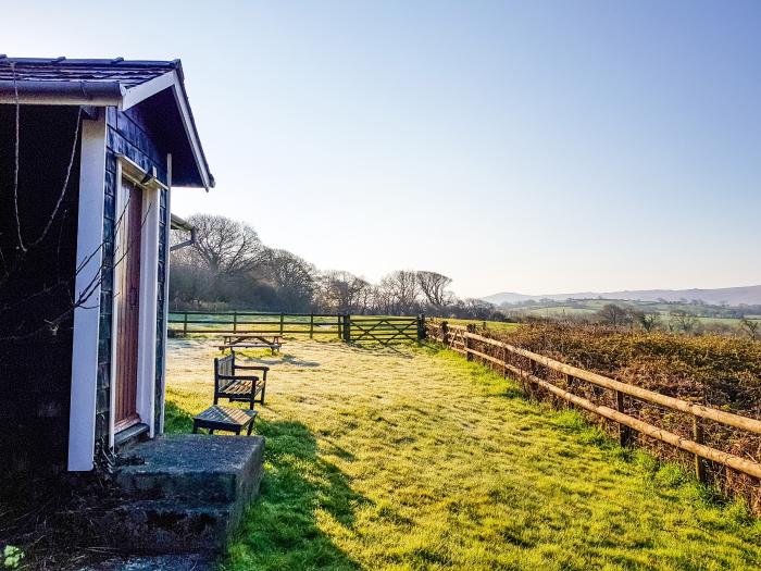 Henllys Lodge, Newport, Pembrokeshire