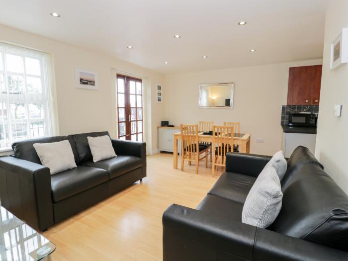 Whistle Stop Apartment, Porthmadog