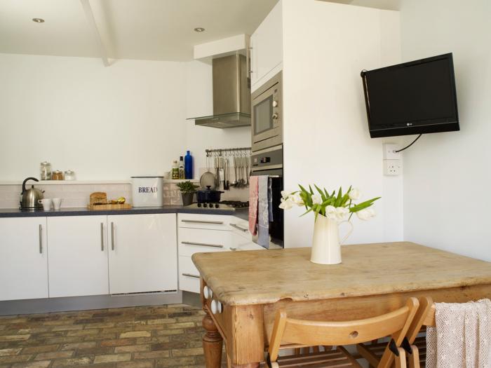 6 Coastguard Cottages, Aldeburgh, Aldeburgh