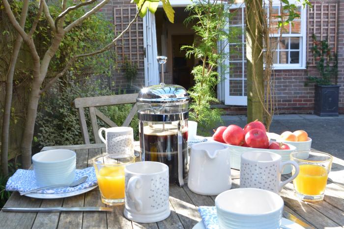 Pebble Beach Cottage, Aldeburgh, Aldeburgh