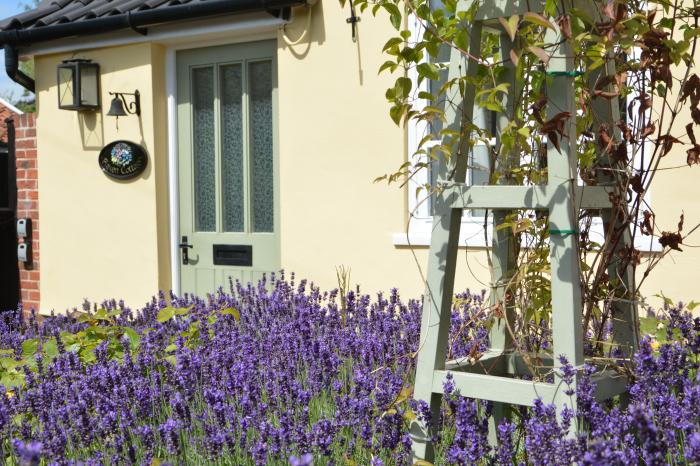 Flaxen Cottage, Heveningham, Laxfield