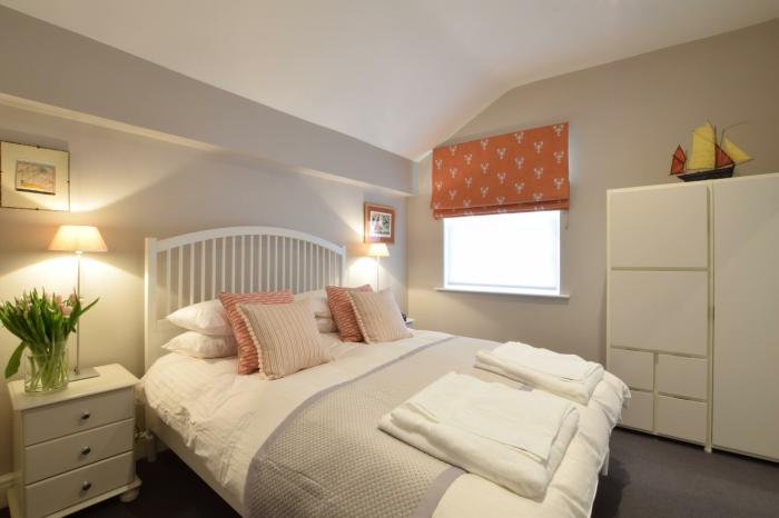 Regatta Lookout, Aldeburgh (sleeps 4), Aldeburgh