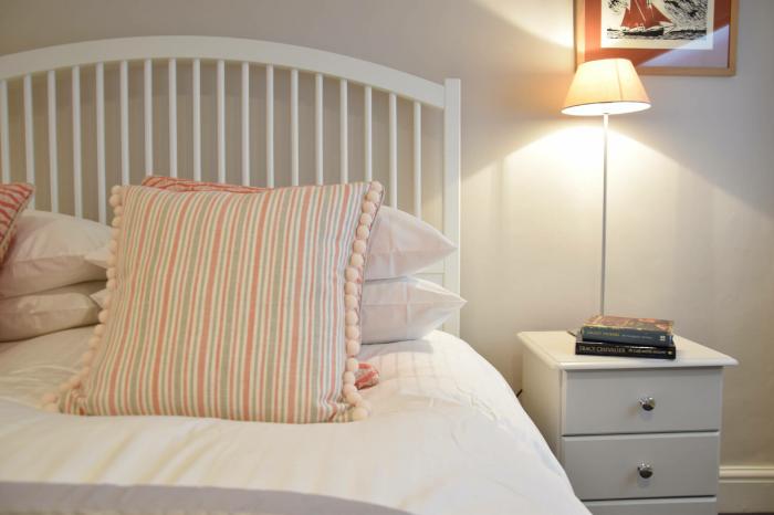 Regatta Lookout, Aldeburgh (sleeps 4), Aldeburgh