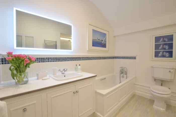 Regatta Lookout, Aldeburgh (sleeps 4), Aldeburgh