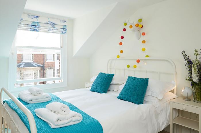 Osprey, Southwold in Suffolk. Four-bedroom, duplex apartment near amenities. Pet and family friendly