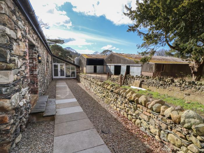 The Croft near Keswick, Cumbria, hot tub, barbecue, ground-floor living, off-road parking for three.