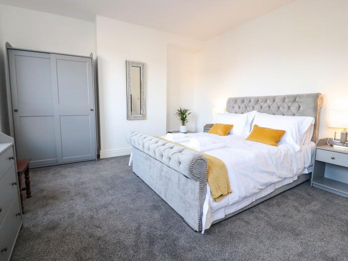 Anandom in Bispham, Blackpool, Lancashire, close to amenities and the beach, contemporary, central,