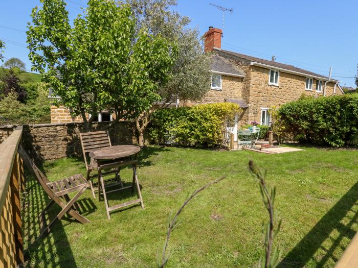 Tiddlers Cottage, in Uploders near Bridport, Dorset. Enclosed garden. TV. Close to shop. In an AONB.